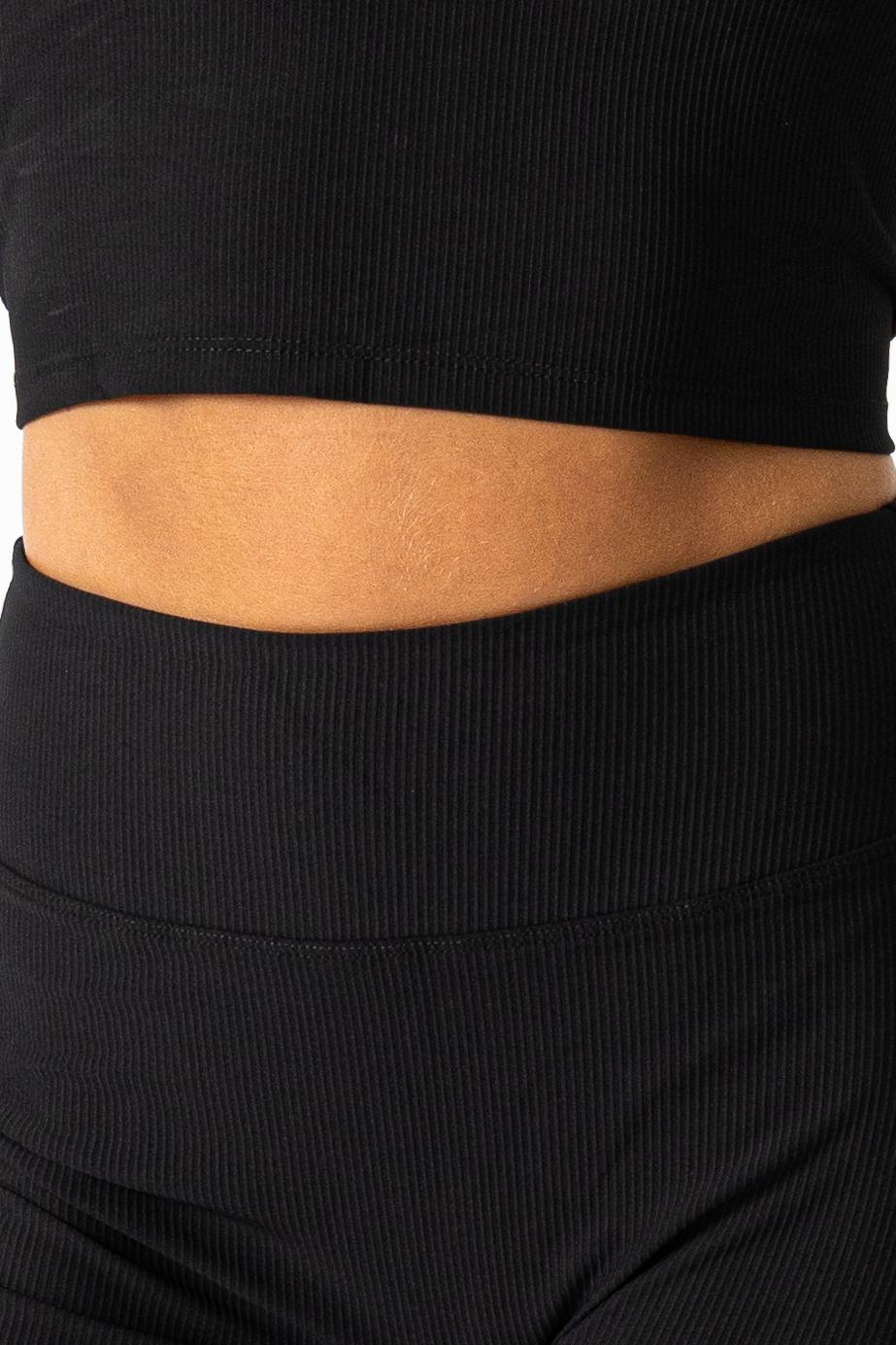 Aura Flair Open-back Crop Top Black