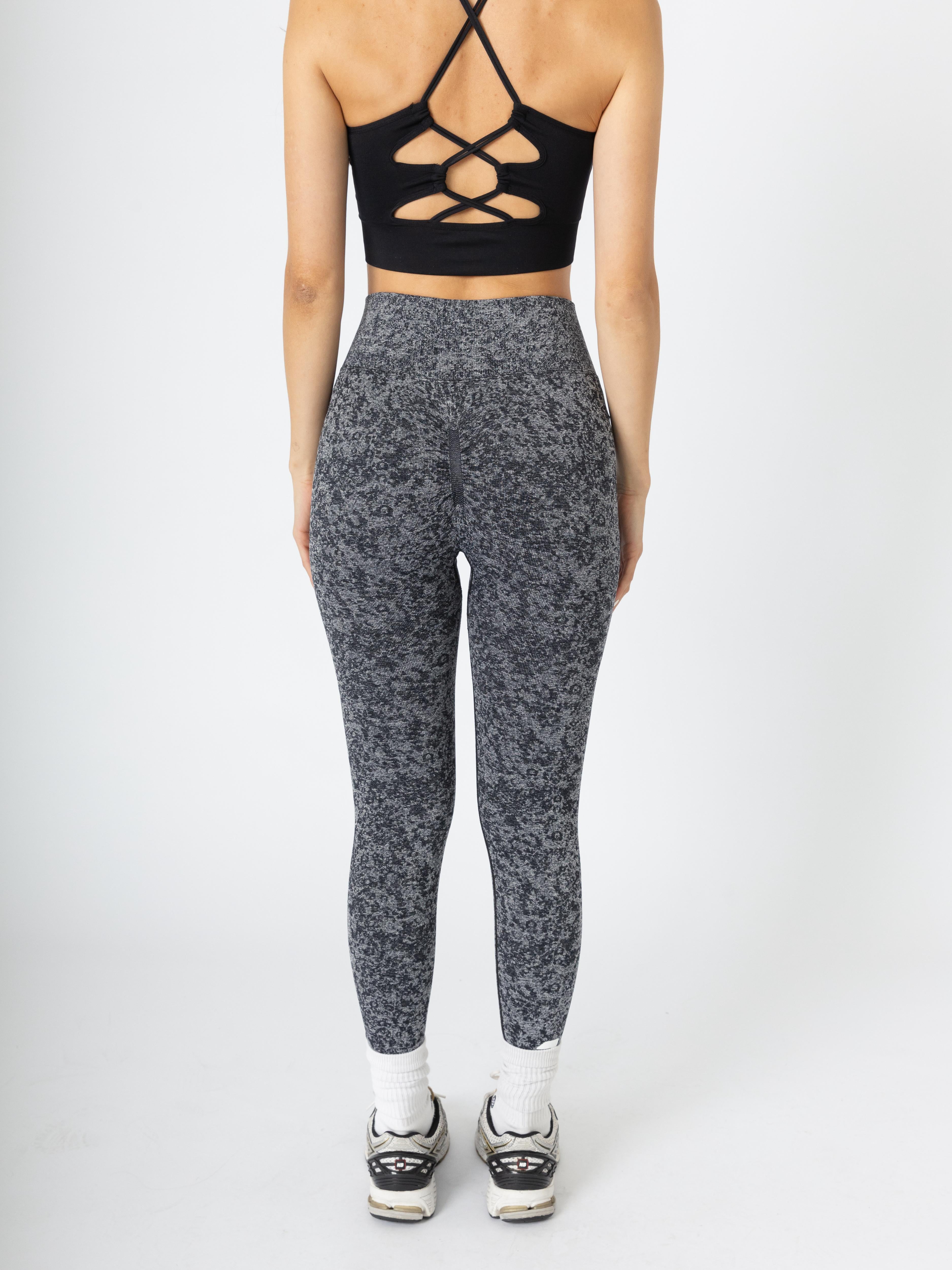 Criss-Cross Sports Bra Black