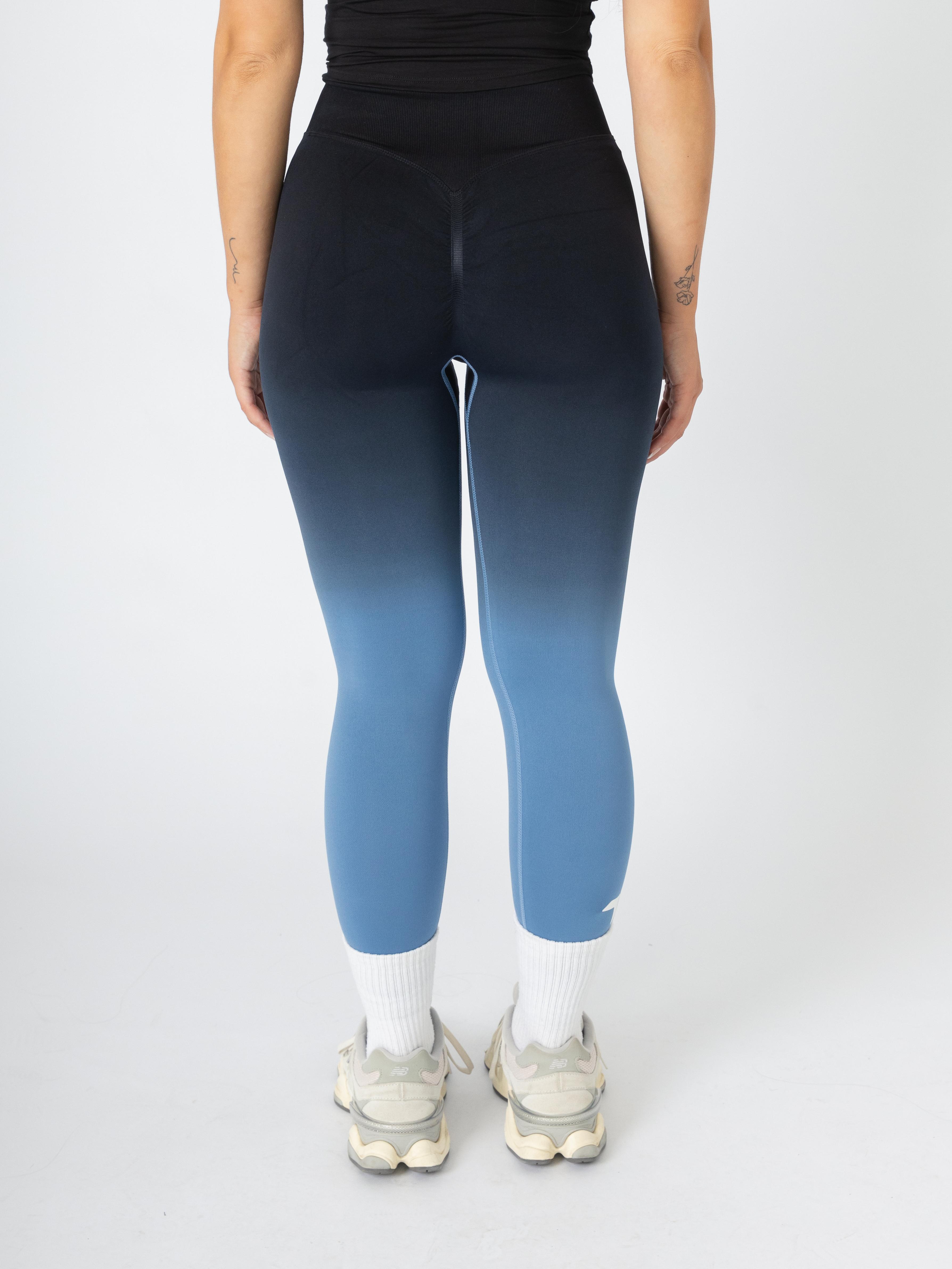 Ombre Skyfall Seamless Leggings Black Blue